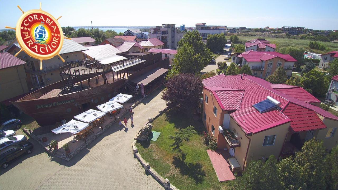 Năvodari Club De Vacanta Corabia Piratilor-Mamaia Nord מראה חיצוני תמונה