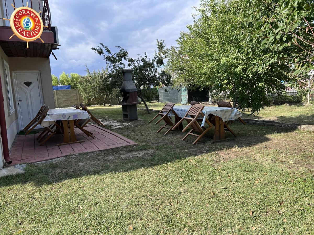 Năvodari Club De Vacanta Corabia Piratilor-Mamaia Nord מראה חיצוני תמונה